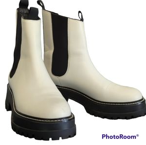 White Sigerson Morrison lug sole boots size EU38.